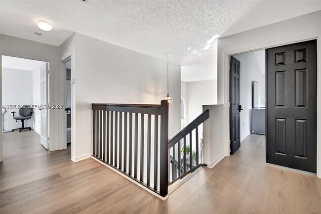 Building Photo - 7647 Rockport Cir