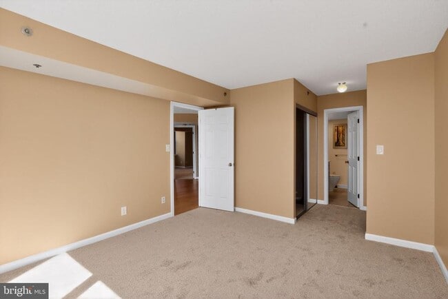 Building Photo - 1200 Braddock Pl