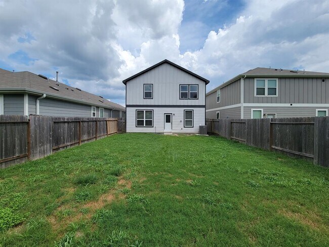 Building Photo - 16230 Dutton Clover Dr
