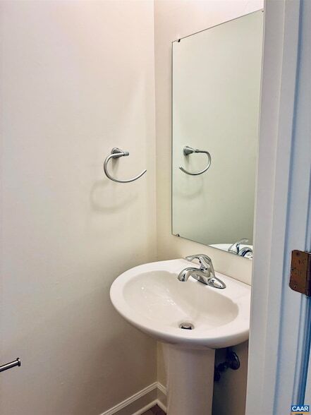 Building Photo - 210 Saponi Ln