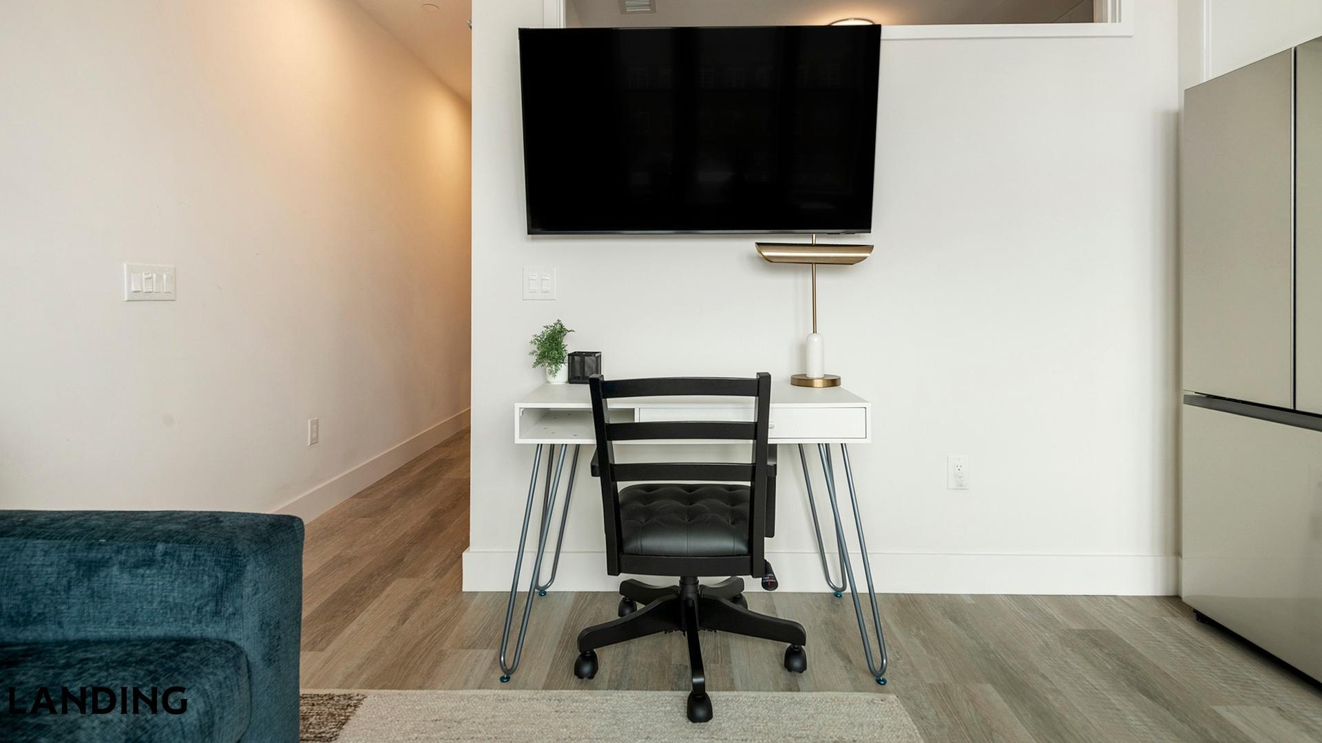 Building Photo - 2005 11th St NW