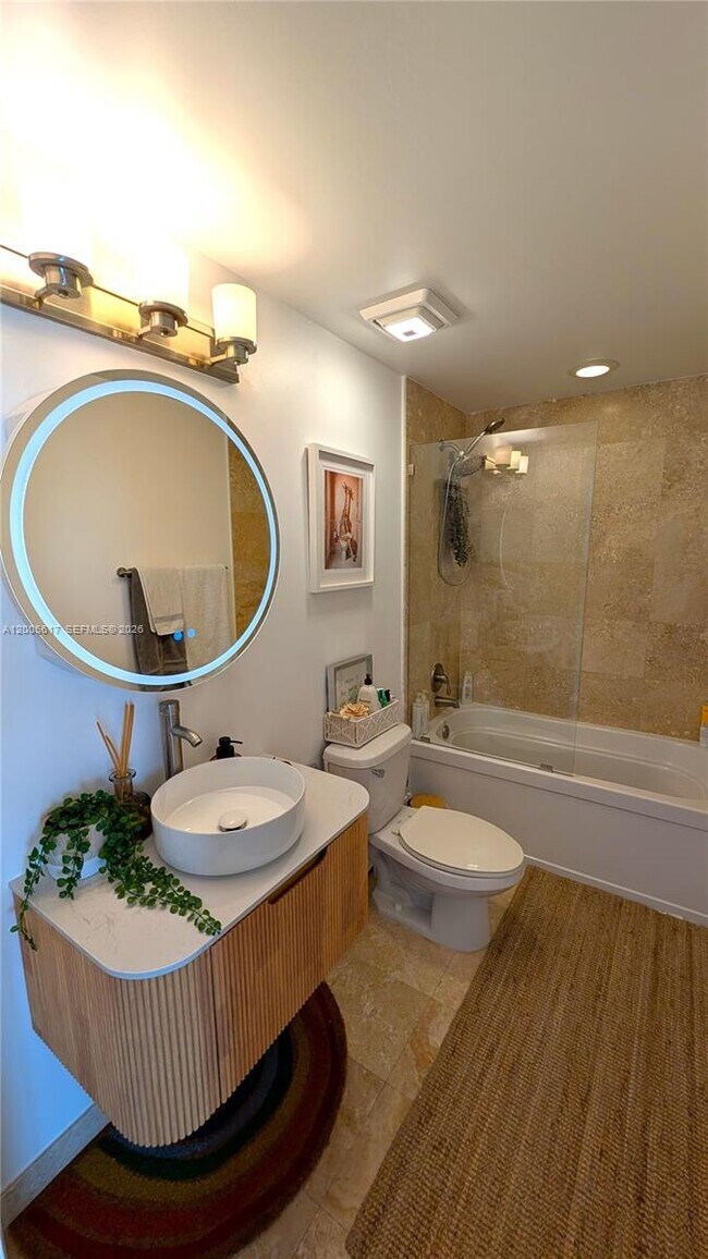 Building Photo - 350 S Miami Ave