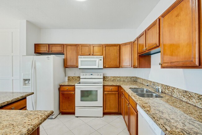 Building Photo - 4102 Emerald Vista