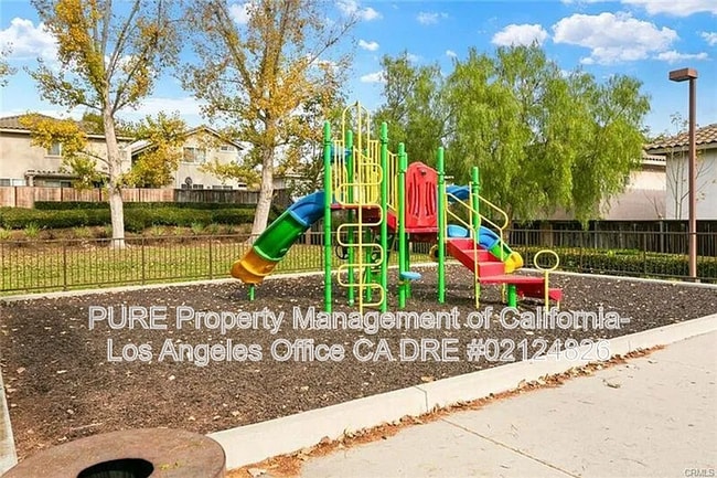 Building Photo - 25531 Bayside Pl