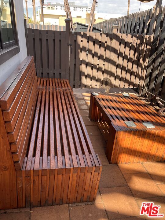 Building Photo - 3541 5th St