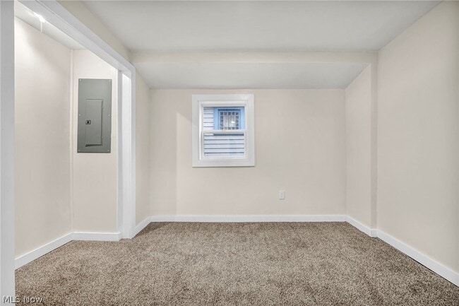 Building Photo - 2160 Fulton Rd