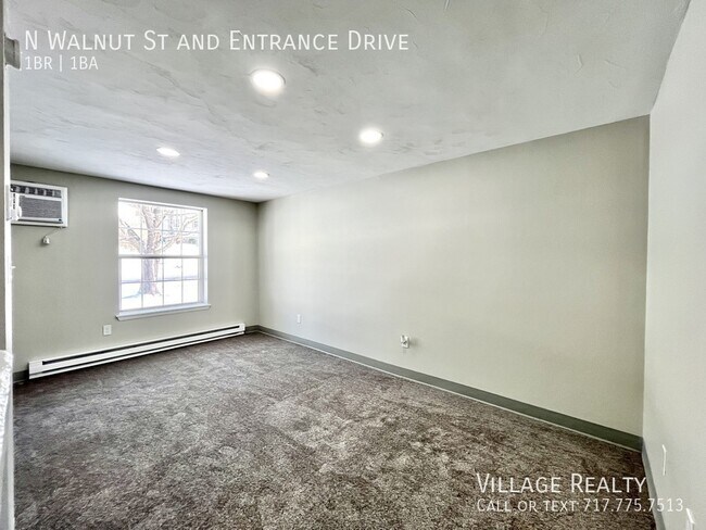 Building Photo - 312 N Walnut St