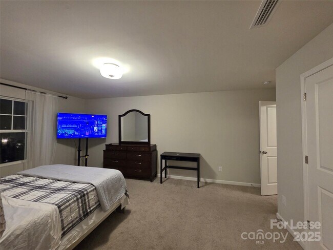 Building Photo - 12013 Wigeon Wy