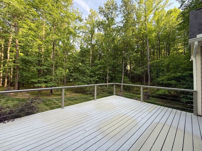 Building Photo - 9412 Springdale Dr