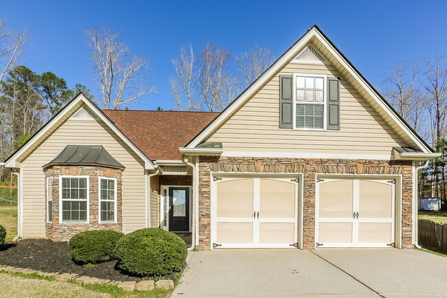 Primary Photo - 204 Raleigh Way