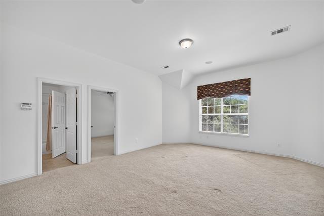 Building Photo - 404 Creekside Dr