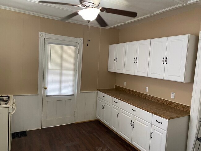 Building Photo - 297 N Indiana Ave