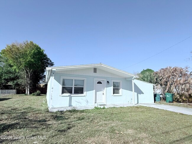 Building Photo - 2556 Sarno Rd