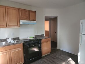 Building Photo - 2bd 1 bth williamsburg