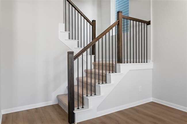 Building Photo - 117 Kiowa Bnd