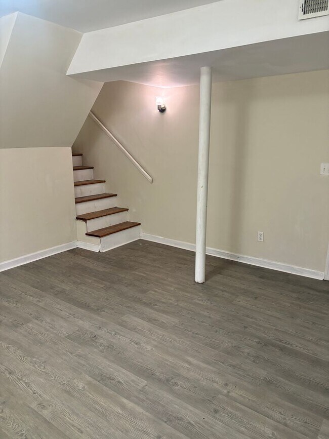 Building Photo - New For Rent!