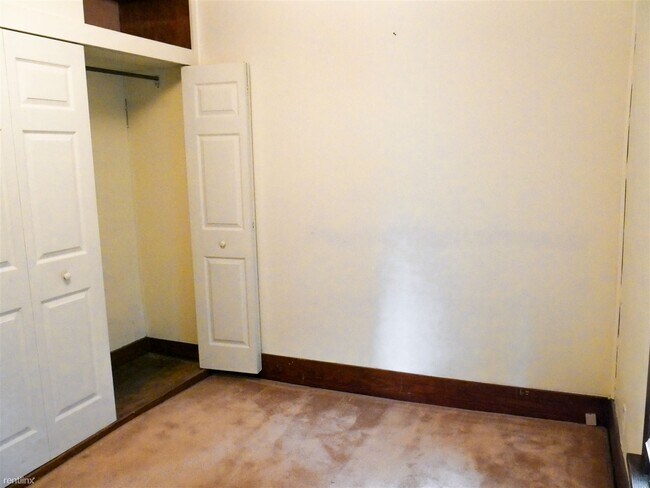 Building Photo - 1 br, 1 bath Duplex - 511 South 3rd Street 1