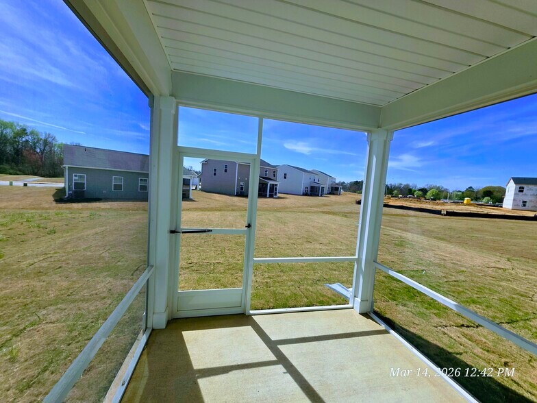 Building Photo - 65 Blossom Field Way