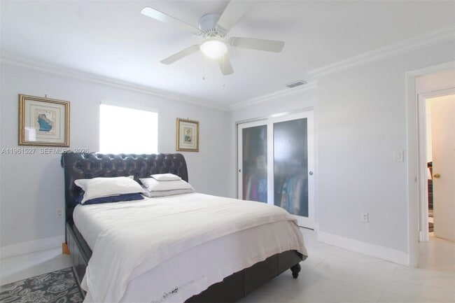 Building Photo - 49 Majorca Ave