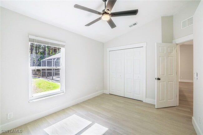 Building Photo - 390 20th Ave NW