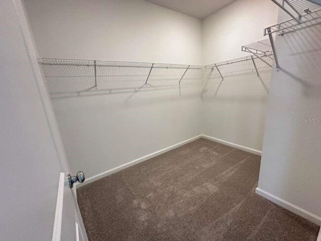 Building Photo - 2729 Skyline Lp