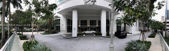 Building Photo - 951 Brickell Ave