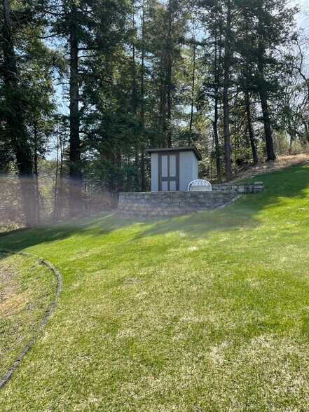 Building Photo - 4314 Tadpole Rd