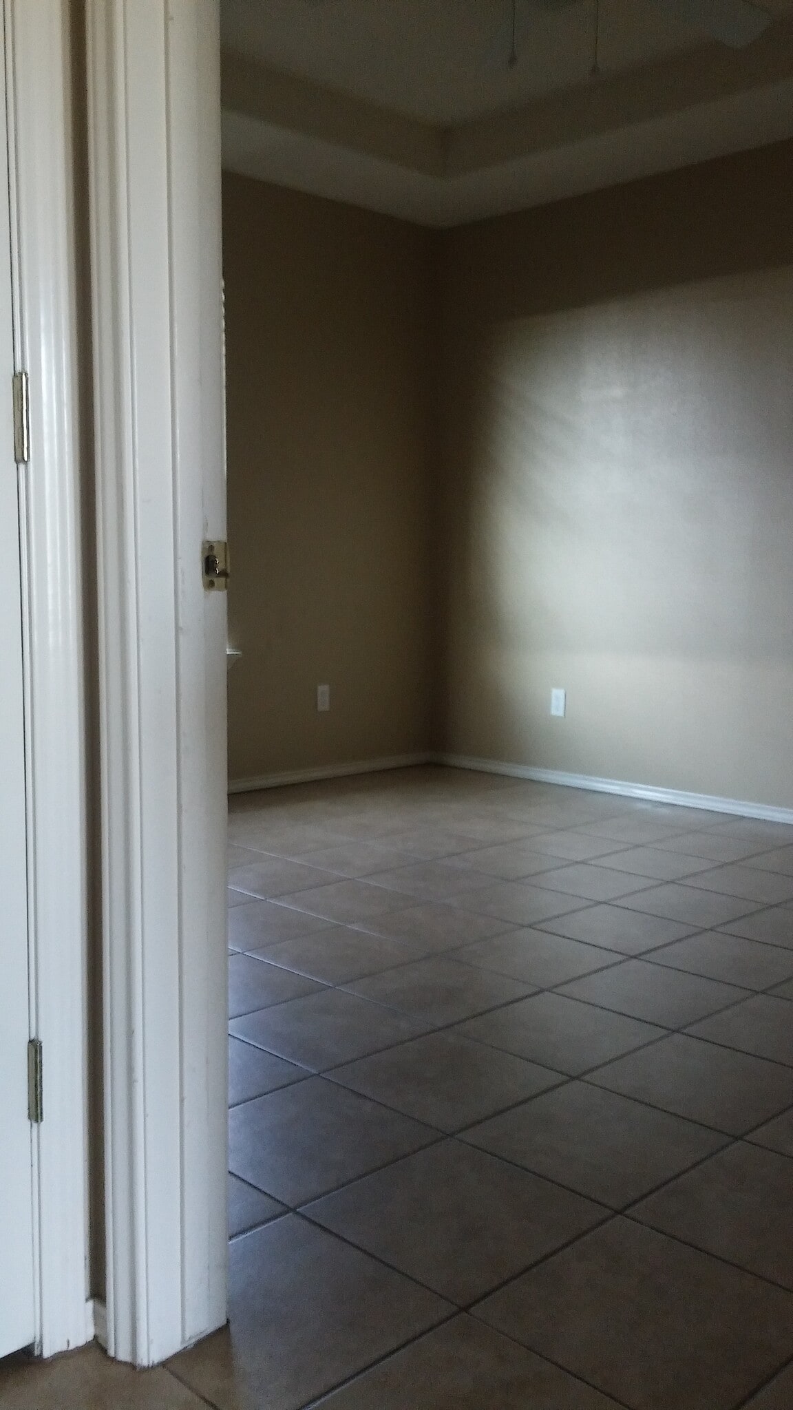 Building Photo - 422 Stone Drive