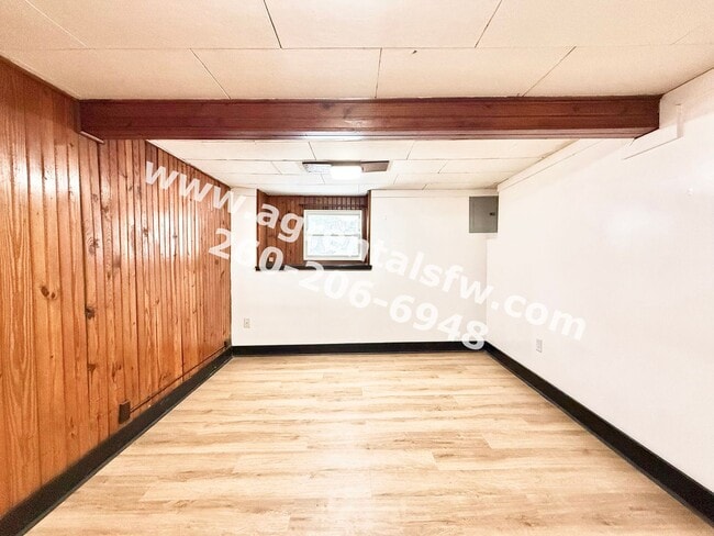 Building Photo - 7002 Maysville Rd