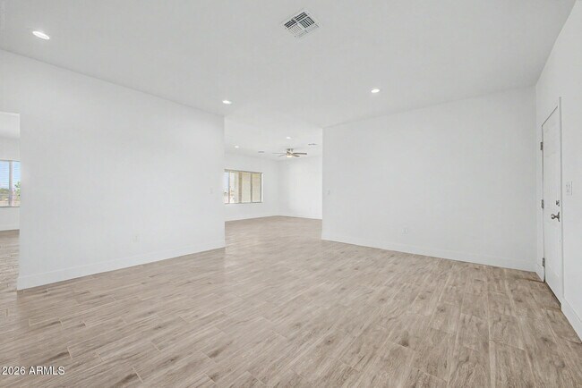 Building Photo - 12138 S Airport Rd