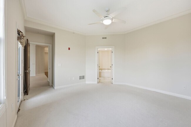 Building Photo - 5745 Newbank Cir