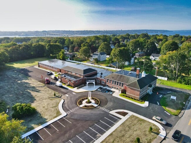 Building Photo - 816 Brayton Point Rd