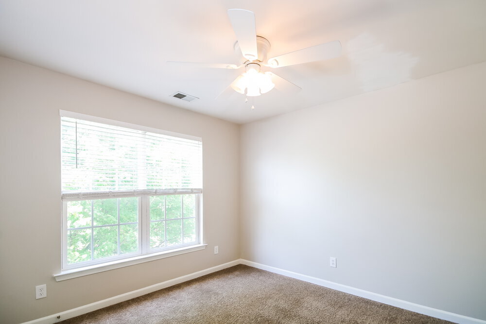 Building Photo - 8909 Lyleton Ln