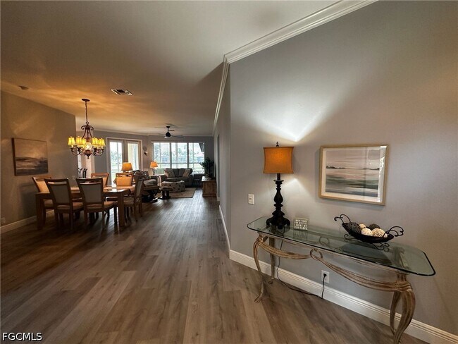 Building Photo - 9240 Bayberry Bend