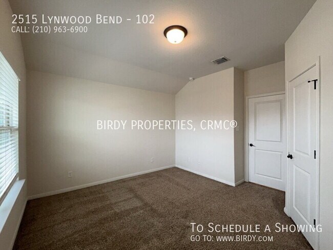 Building Photo - 2515 Lynwood Bnd