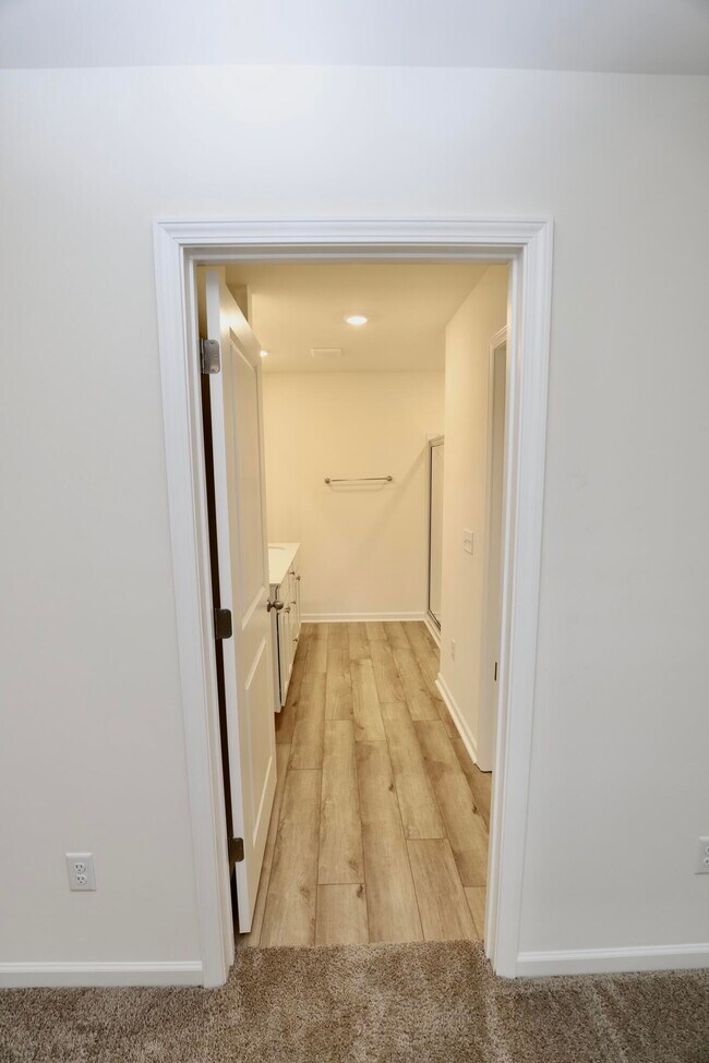 Building Photo - 1718 Canopy Dr