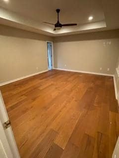 Building Photo - 10380 Hunters Ridge Dr N