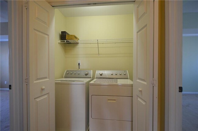 Building Photo - 1422 Ferocity Ridge Way NW