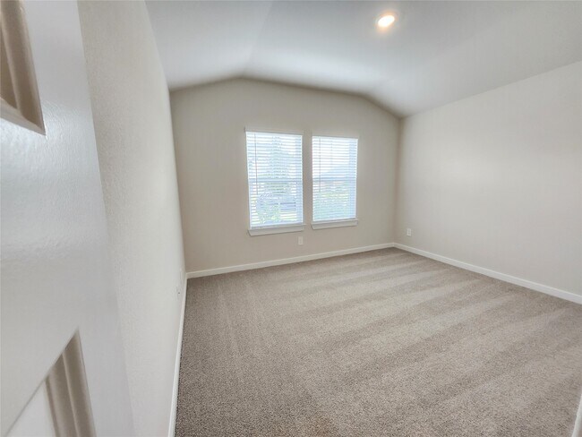 Building Photo - 2506 Good Morrow Dr