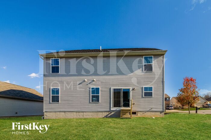 Building Photo - 5312 Venetian Way