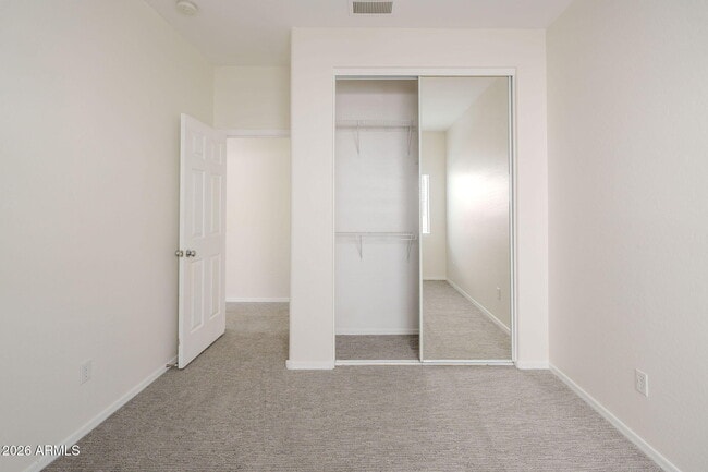 Building Photo - 15224 W Desert Hills Dr