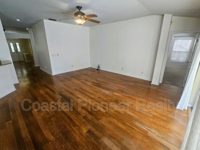 Building Photo - 9708 Dunscroft Ln