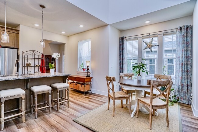 Building Photo - 111 Rosecroft Dr