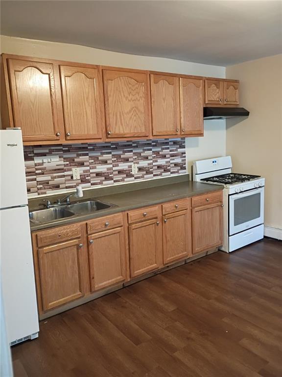 Building Photo - 278 Sayles St