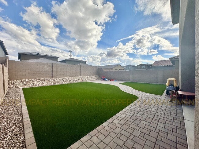 Building Photo - 7755 S Via Casa De Campo