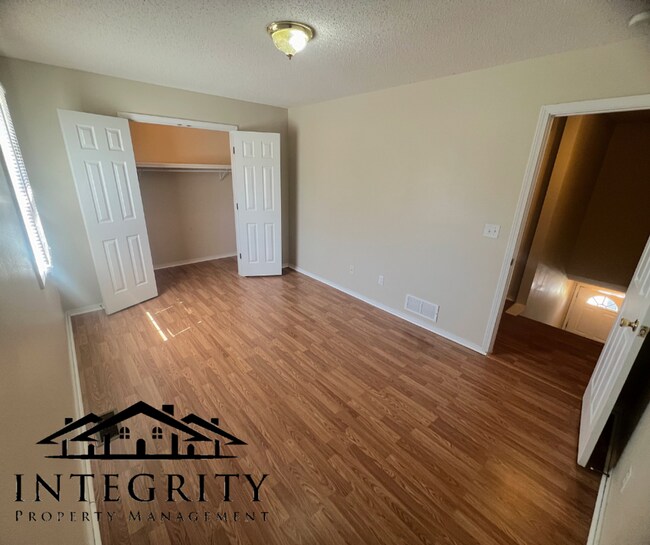 Building Photo - 19790 Stirrup Ln