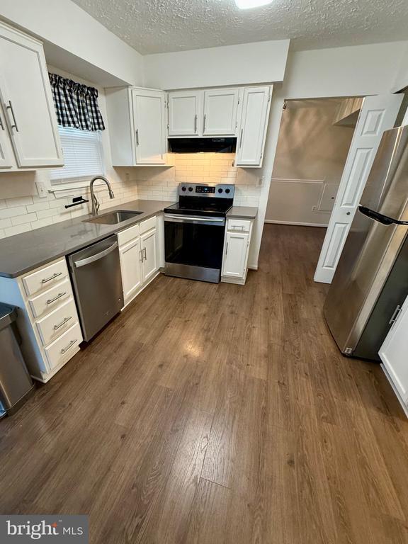 Building Photo - 6203 Bighorn Ct