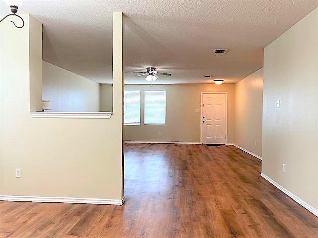 Building Photo - 714 Kinston Ct