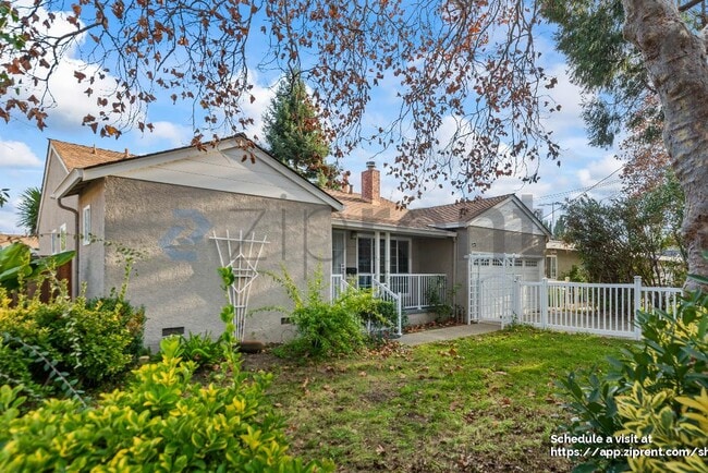 Building Photo - 3848 James Ave