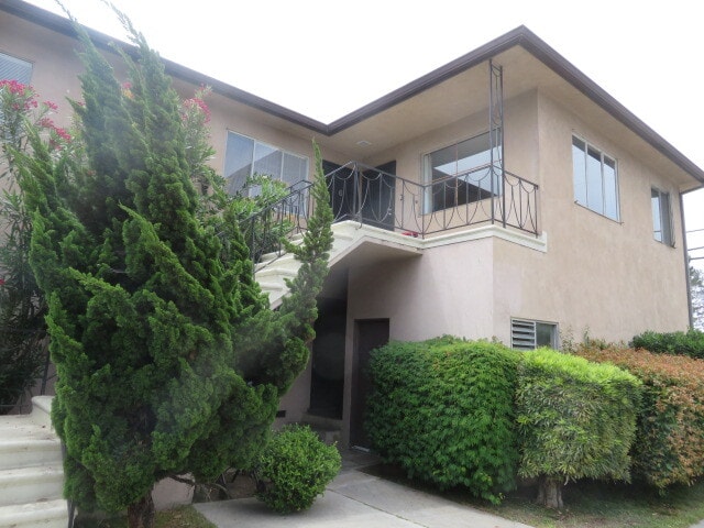 Building Photo - 12400 Mitchell Ave